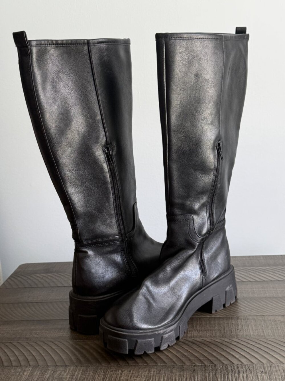 Sincerely Jules Black Chelsea Knee-High Boots Size 8.5 EUC - Picture 8 of 12